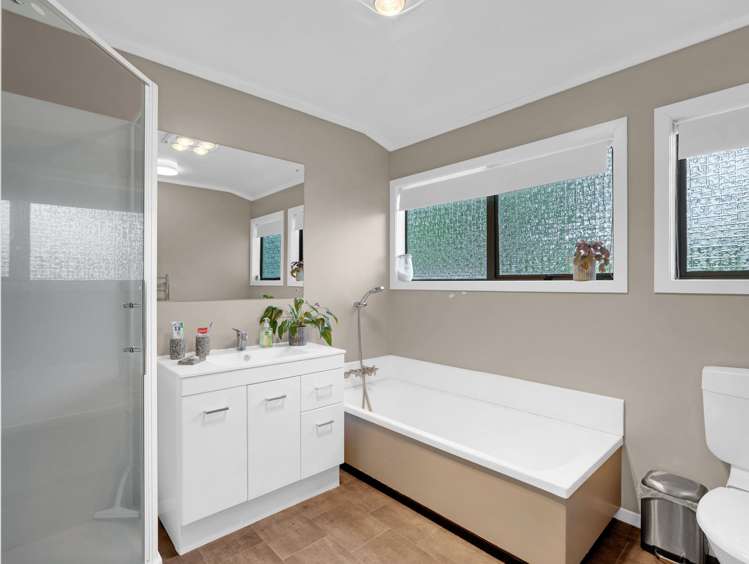 99 Dinsdale Road Dinsdale_35