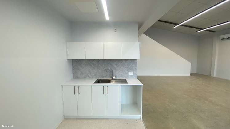 T4 and 5/84 First Avenue Tauranga Central_7