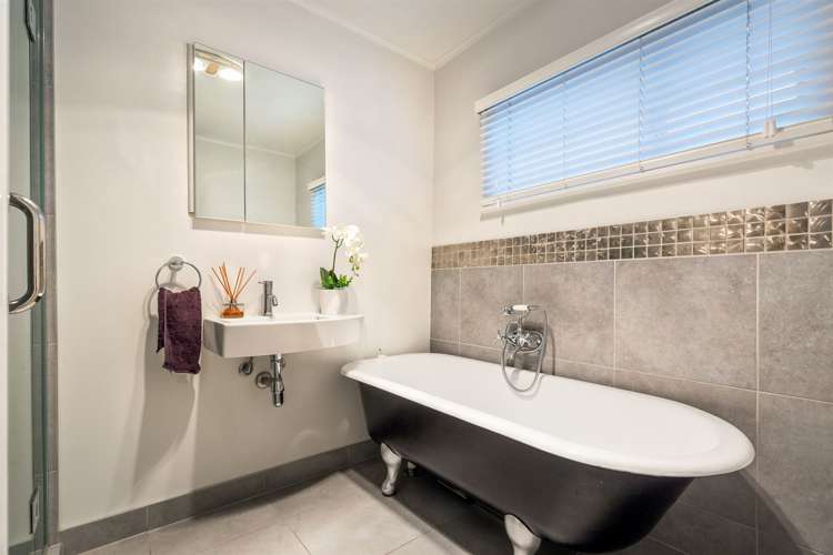 39 Monaghan Avenue Mount Albert_18