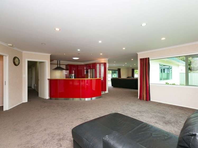 35 Roto Street Hurdon_1