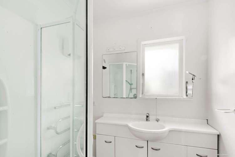 1/15 Tiri Tiri Road Birkdale_9