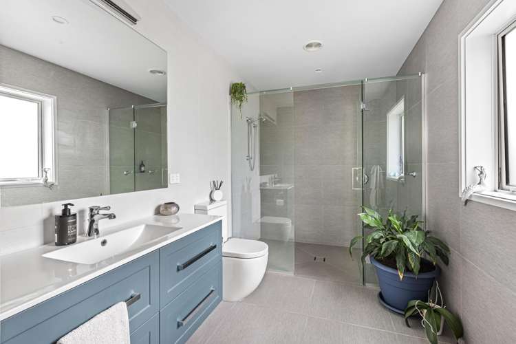 1166 Weranui Road Wainui_18