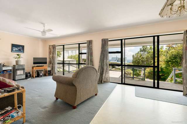 1380 Whangaparaoa Road Army Bay_4