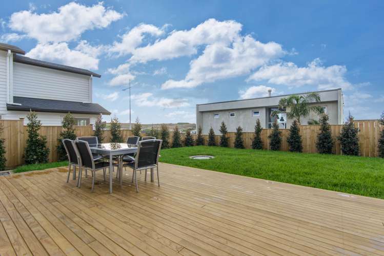 15 Bounty Road Long Bay_8