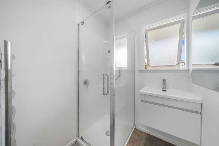 10 Holden Place Manukau_10