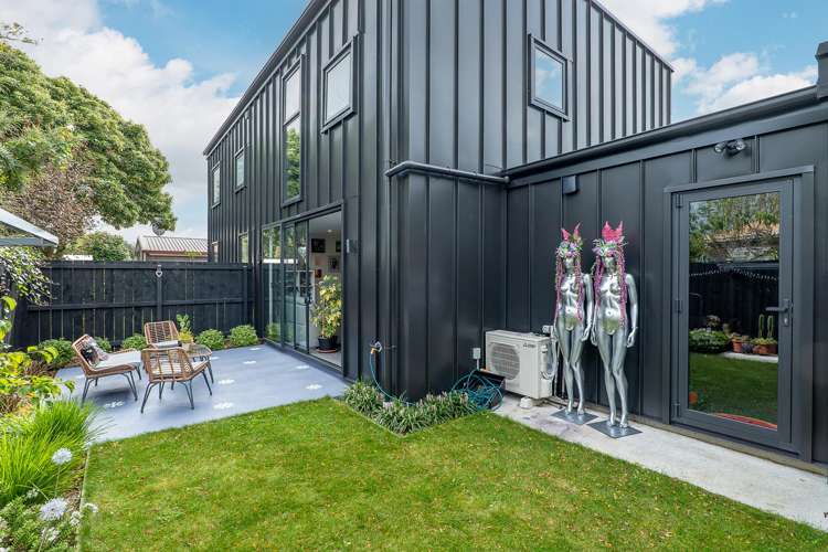 4/12 Hume Street Sydenham_19