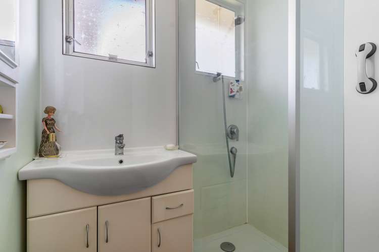 88 Second View Avenue Beachlands_24