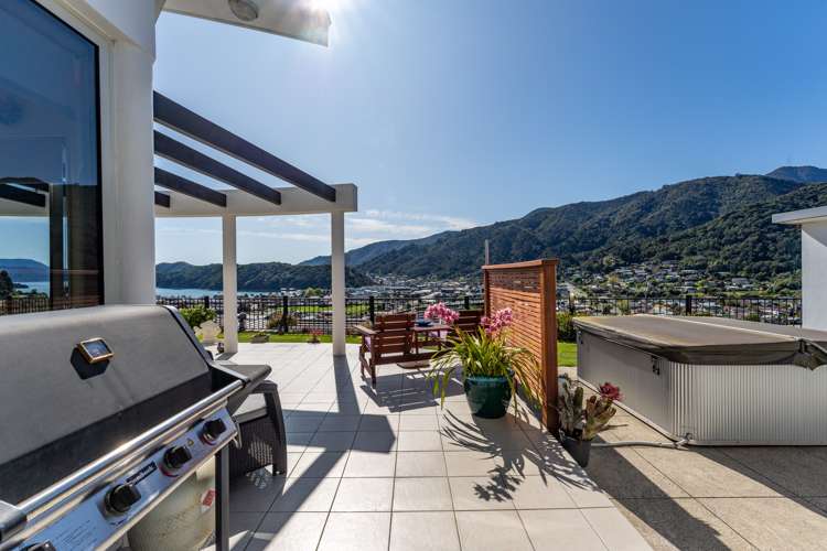 8 Harbour View Heights Picton_2