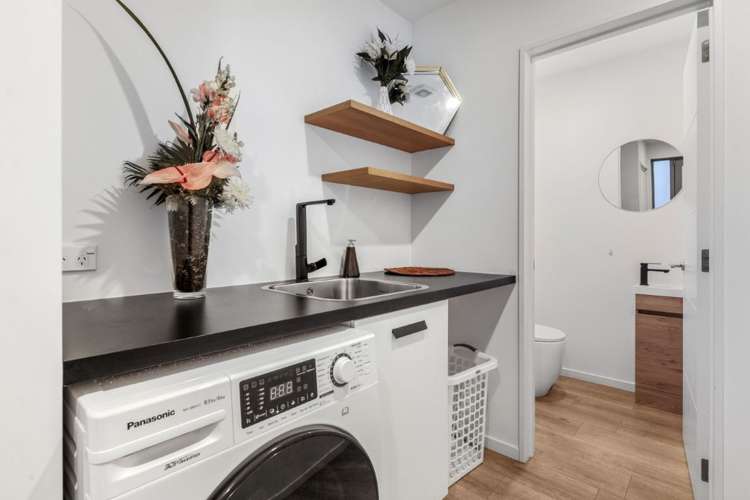 2/441 Madras Street Saint Albans_11