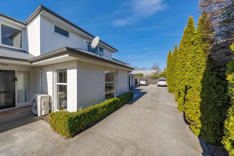 3/58 Office Road Merivale - Christchurch City_12