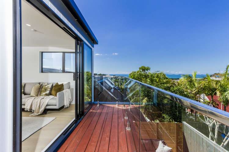 3 Tapatai Place Castor Bay_11