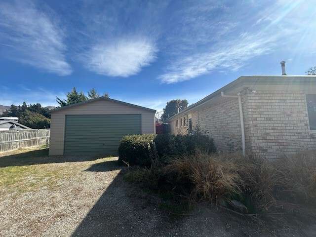 111 Mount Iron Drive Wanaka_2