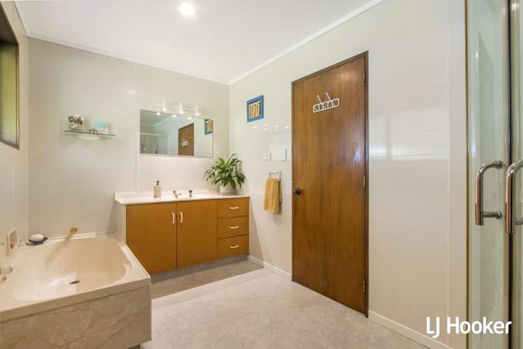 21 Koutunui Road Athenree_17
