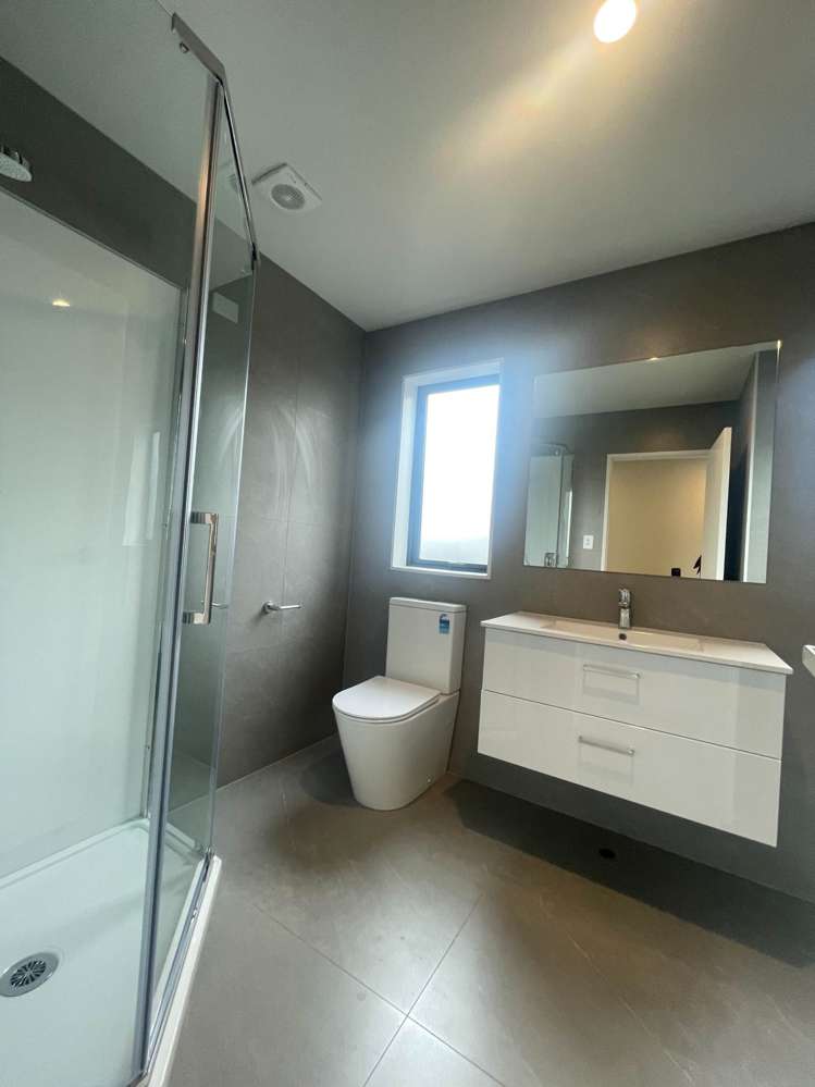 8d Kaikoura Street Henderson_5