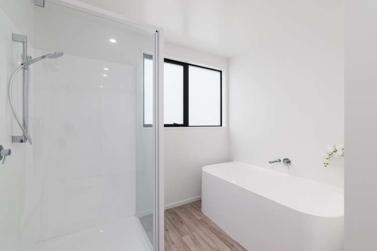 12 Lenton Street Aranui_13