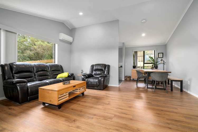 94 Kamara Road Glen Eden_8