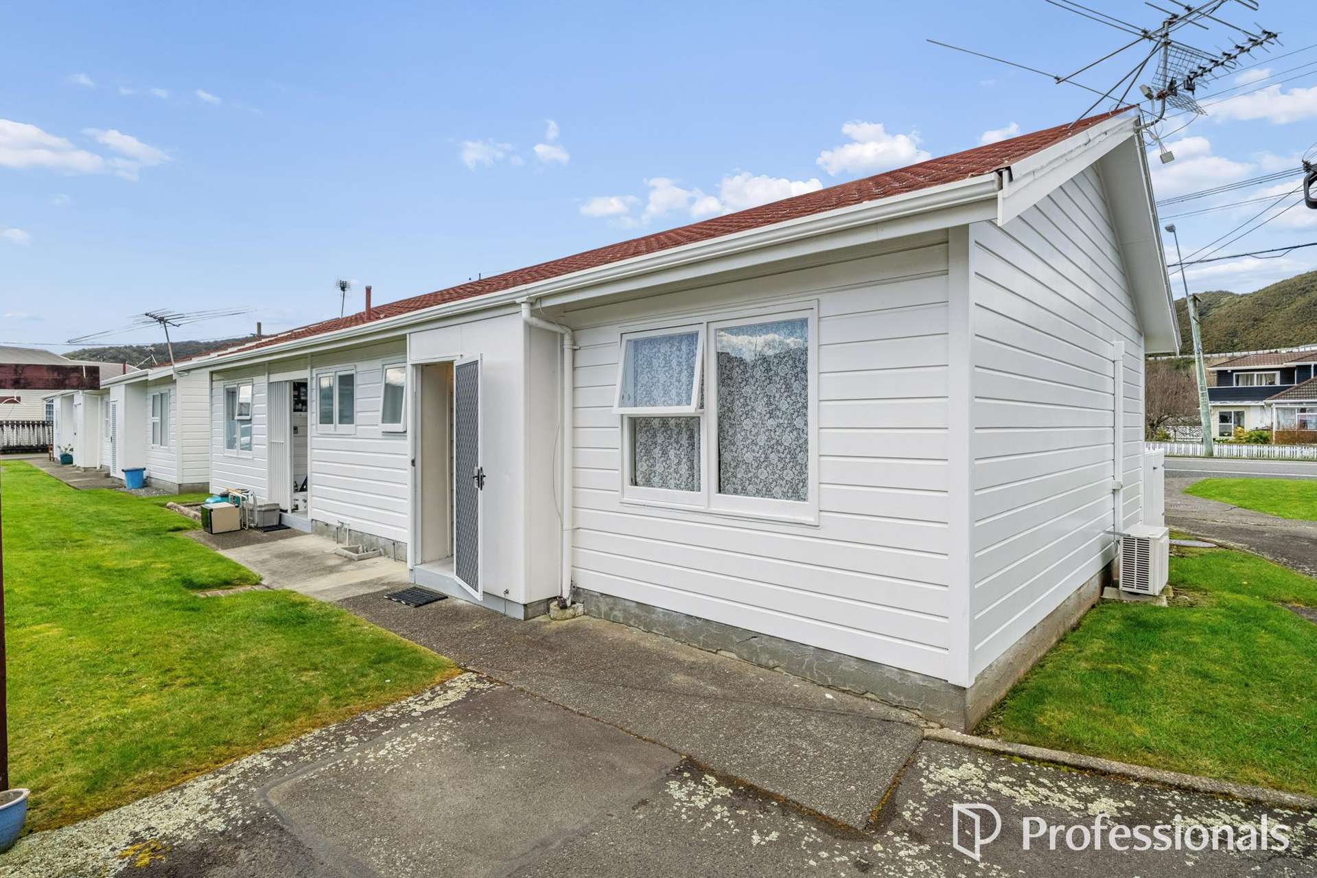 5/1079 High Street Taita_0
