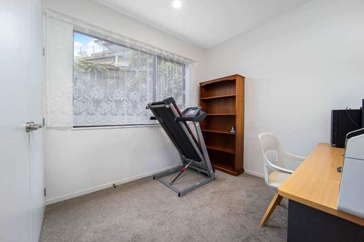 3/26 Long Bay Drive Torbay_10