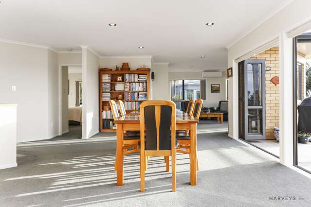 2c Highland Avenue Titirangi_4