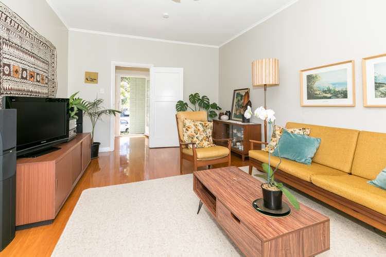 31 Galway Avenue Hamilton East_13