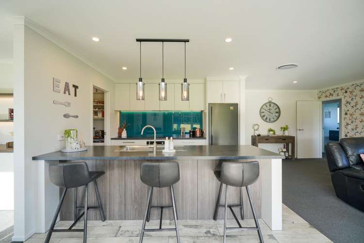 81 Mika Way Lorneville_4