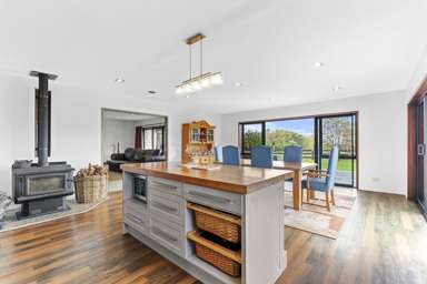 332 Henwood Road_4