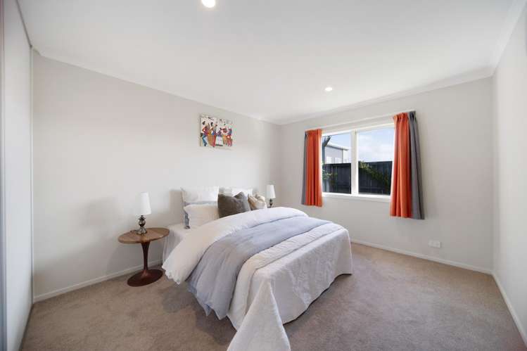 8 Canini Grove Karaka_19