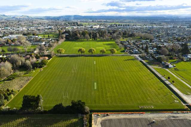 Ranui, Lyndhurst Road Frimley_3