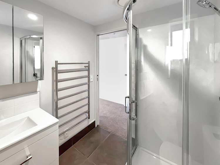 2B/20 Morning Star Place 2798_17