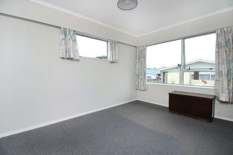 10 Dewe Avenue Feilding_25