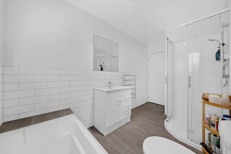 44A Earlsworth Road Mangere East_21