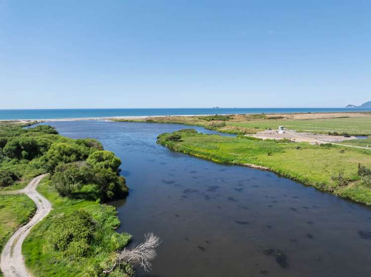 261 Manawahe Road Matata_40