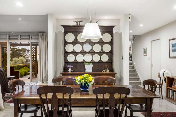 8 Beacholm Road Takapuna_11