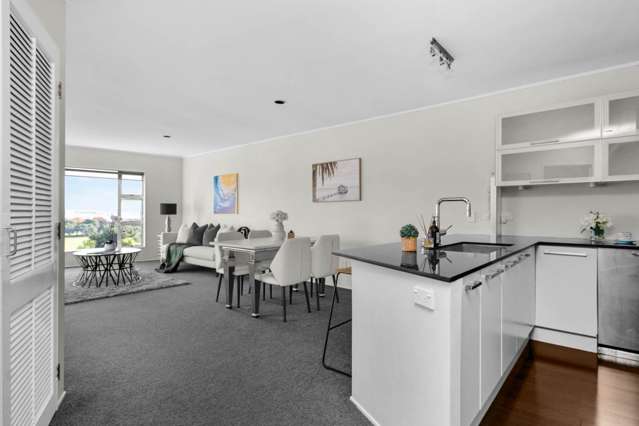 11/18 Takitimu Street Orakei_2