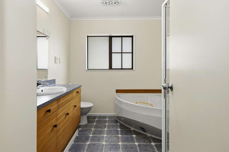 6A Charnwood Grove Waikanae_11