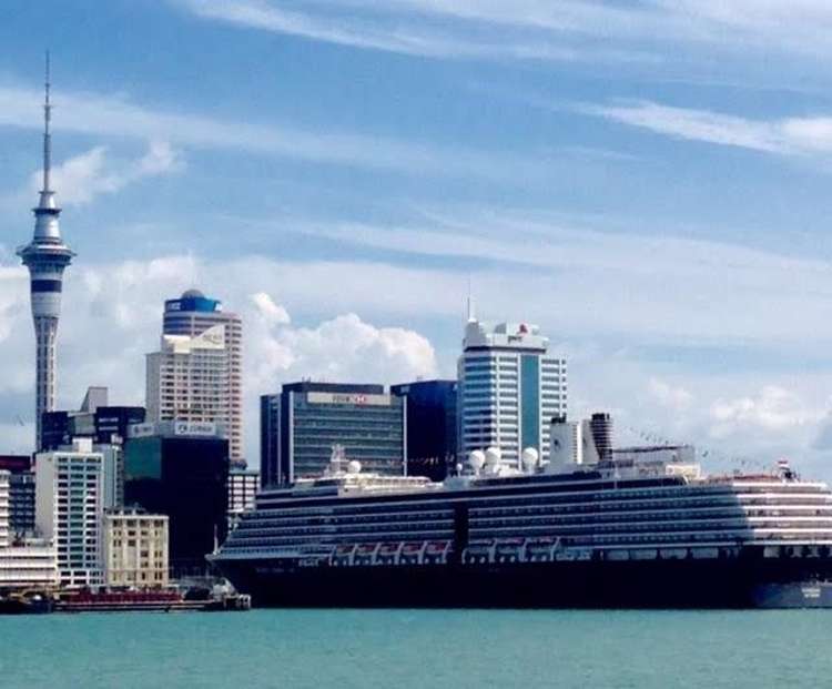 4d/2 Queen Street Auckland Central_6