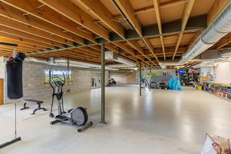 168 Portsmouth Road Bombay_22