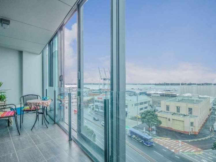 618/6 Dockside Lane Auckland Central_2