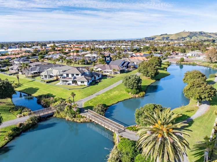 24 Whitsunday Key Papamoa_5