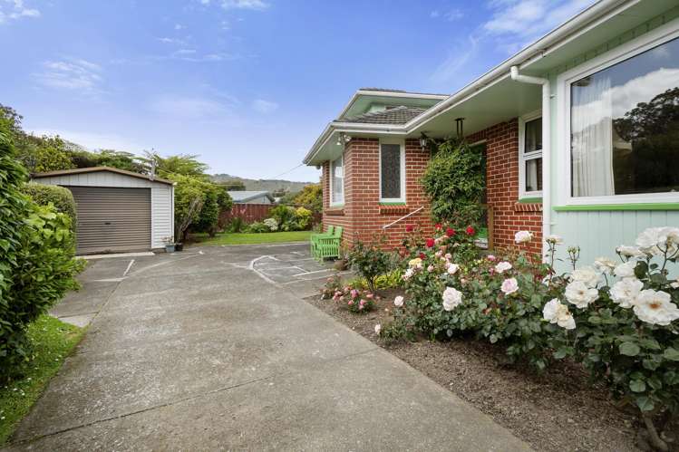 45 Holyoake Crescent Avalon_1
