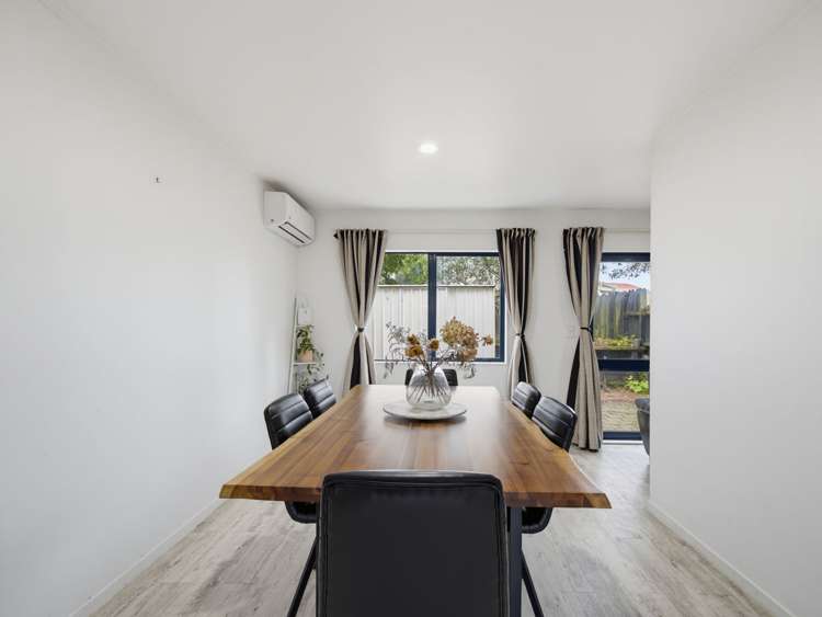 3/71 Fernhill Way Oteha_6