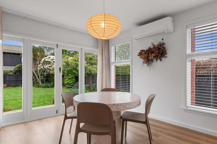 12 Brackendale Place Burnside_5