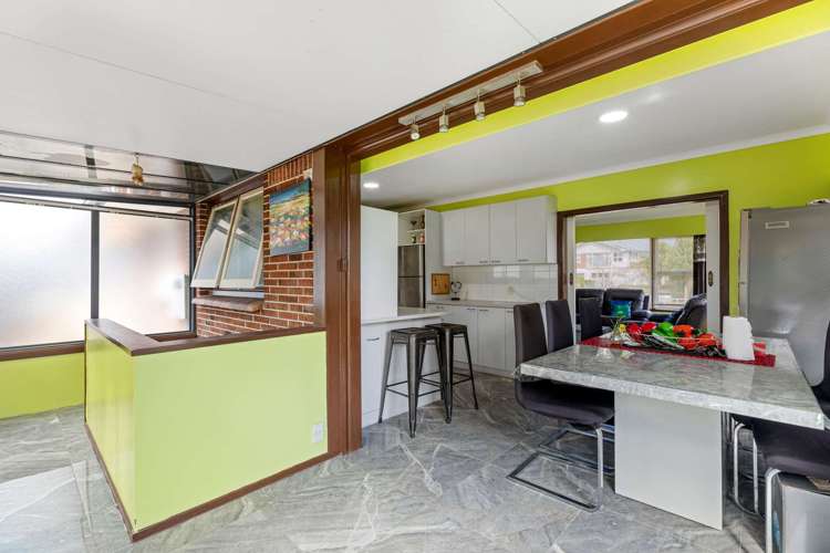 48 Lawrence Crescent Hillpark_14