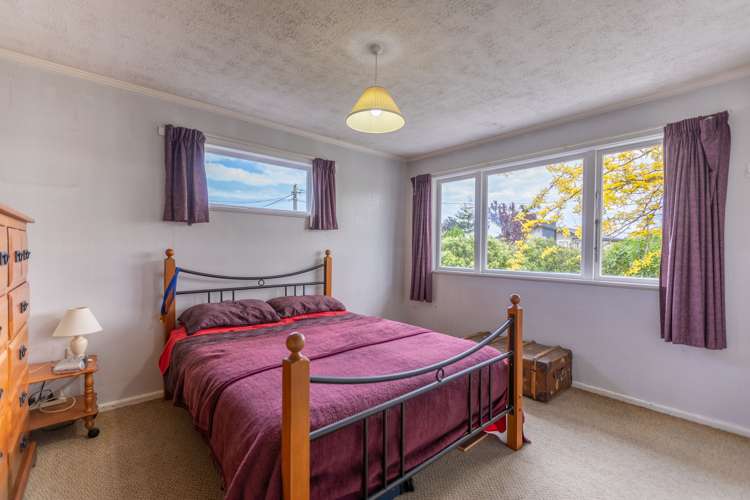 10 Dick Place Onekawa_9