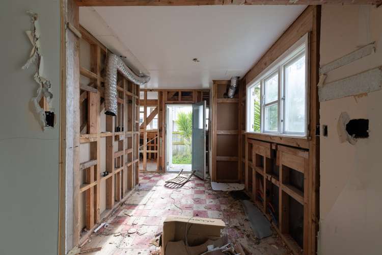 37 Stephens Crescent_3