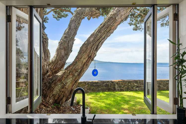 2/259 Hurstmere Road Takapuna_15