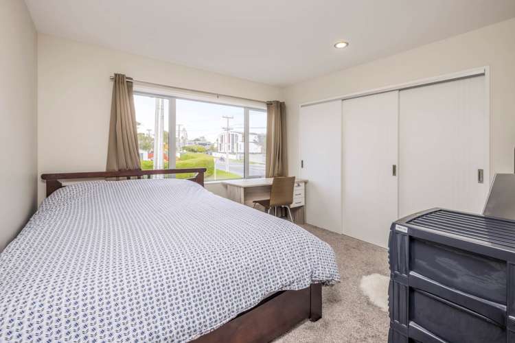 2b Kokiri Street Te Atatu South_12