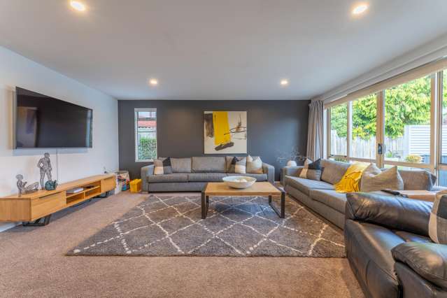 87 Temple Crescent Gleniti_1