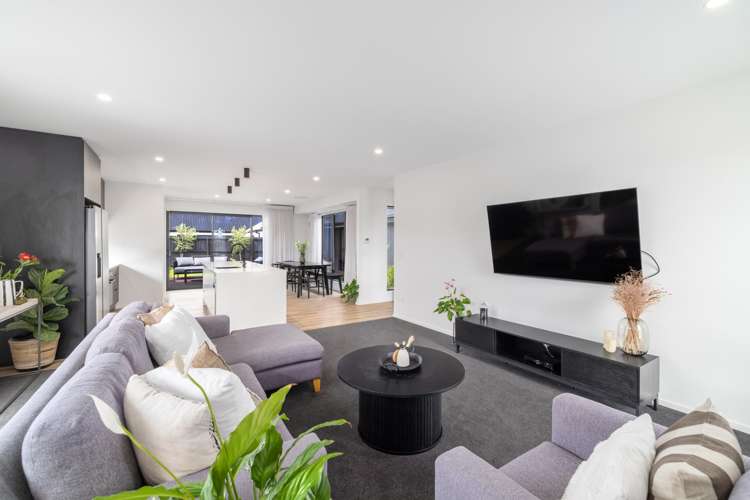 11 Letitia Street Burwood_11