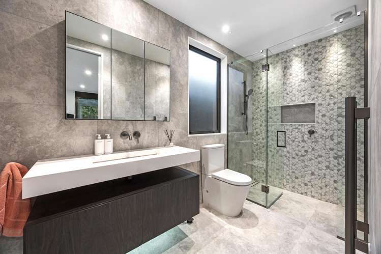 2/35 Saint James Avenue Papanui_13